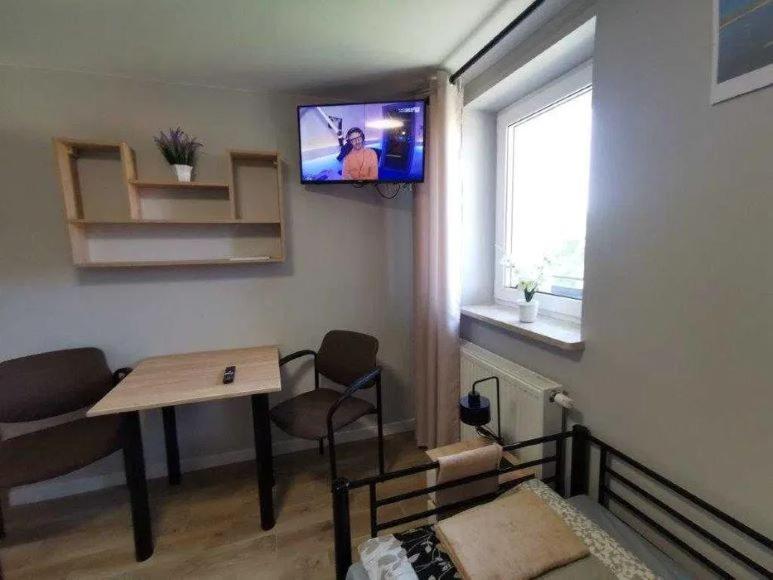 Tanie Noclegi, Kwatery, Pokoje Do Wynajecia , Targi Kielce Esterno foto